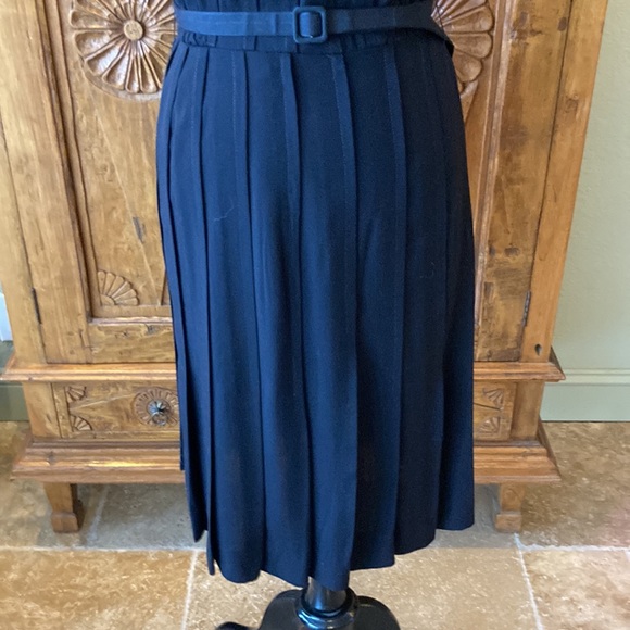 Vintage 1960s Black Professional Dress - Madmen - Picture 5 of 9